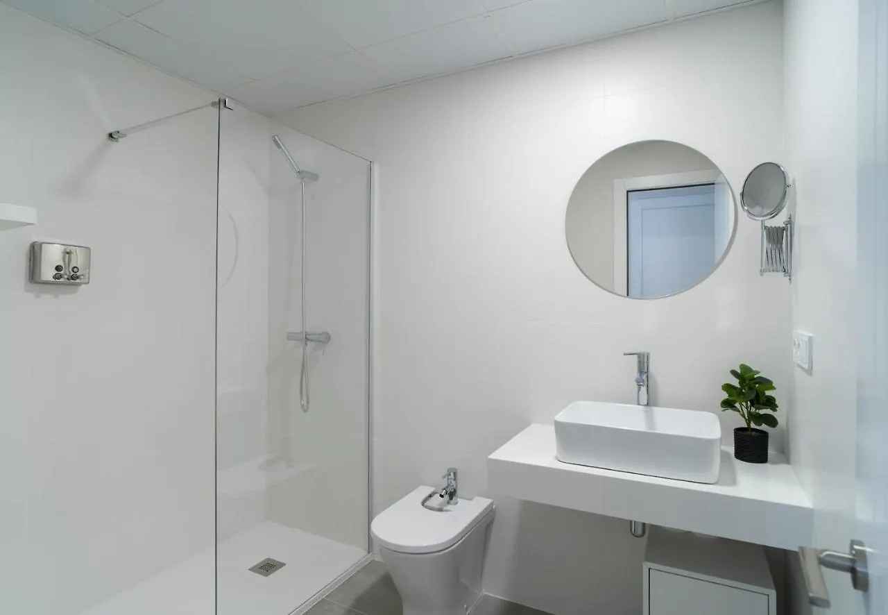 Appartamento AAC Málaga - Con luz propia, amplio y nuevo!